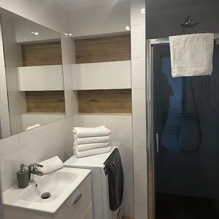 Departaapartamenty - Port - Towarowa 5 Kolobrzeg